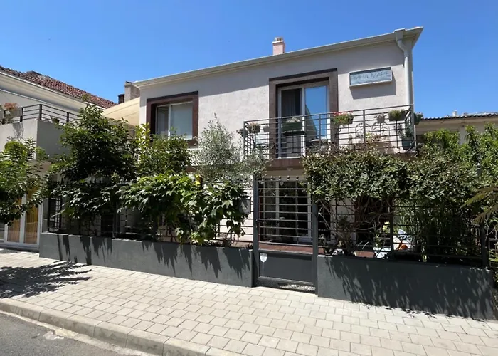 Mare Boutique By Flat Mаnаger